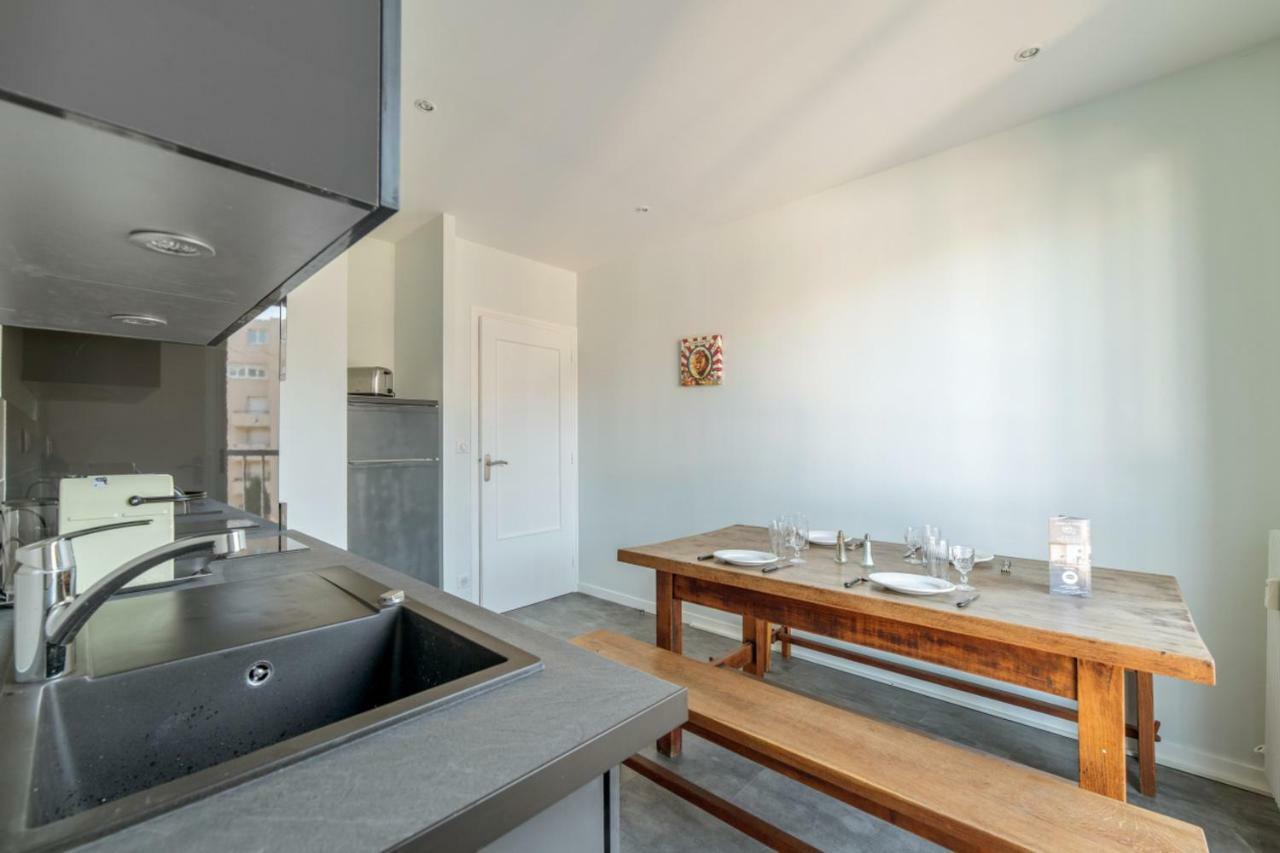 Appartement Du Quai - Welkeys Lyon Bagian luar foto